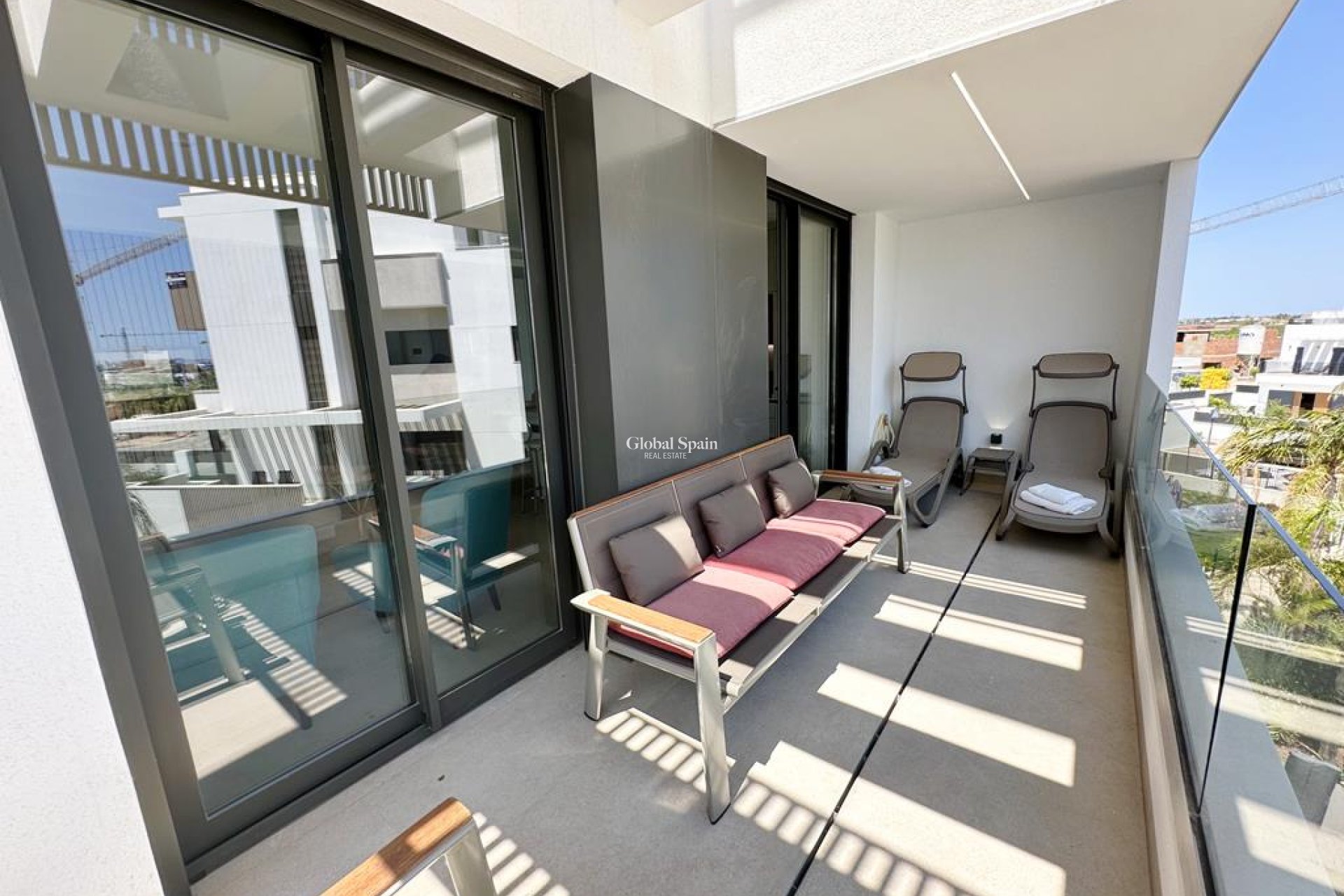 Wederverkoop - APPARTEMENT -
SANTA ROSALÍA - Inland