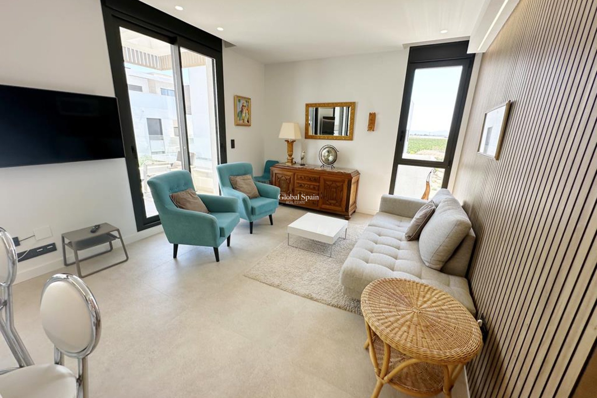 Wederverkoop - APPARTEMENT -
SANTA ROSALÍA - Inland