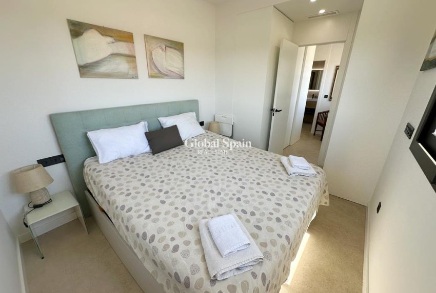 Wederverkoop - APPARTEMENT -
SANTA ROSALÍA - Inland
