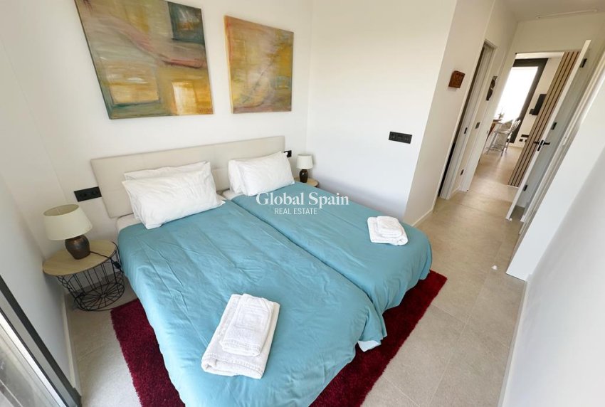 Wederverkoop - APPARTEMENT -
SANTA ROSALÍA - Inland