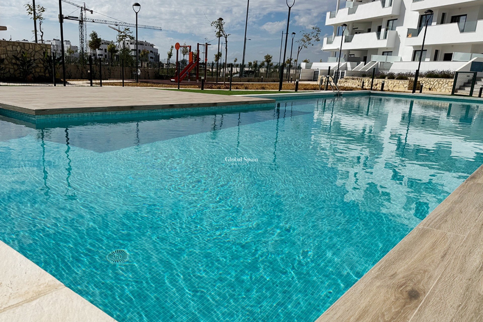 Wederverkoop - APPARTEMENT -
SANTA ROSALÍA - Inland