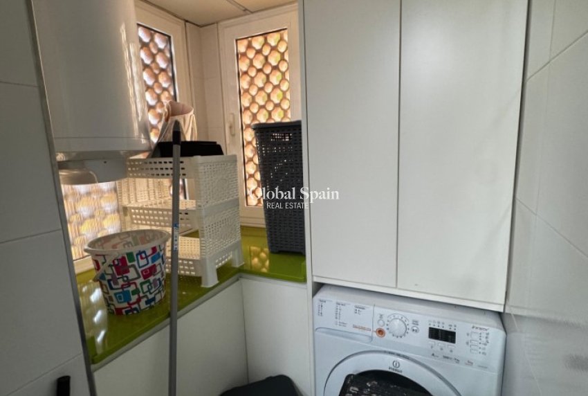 Wederverkoop - APPARTEMENT -
SANTIAGO DE LA RIBERA - Costa Calida