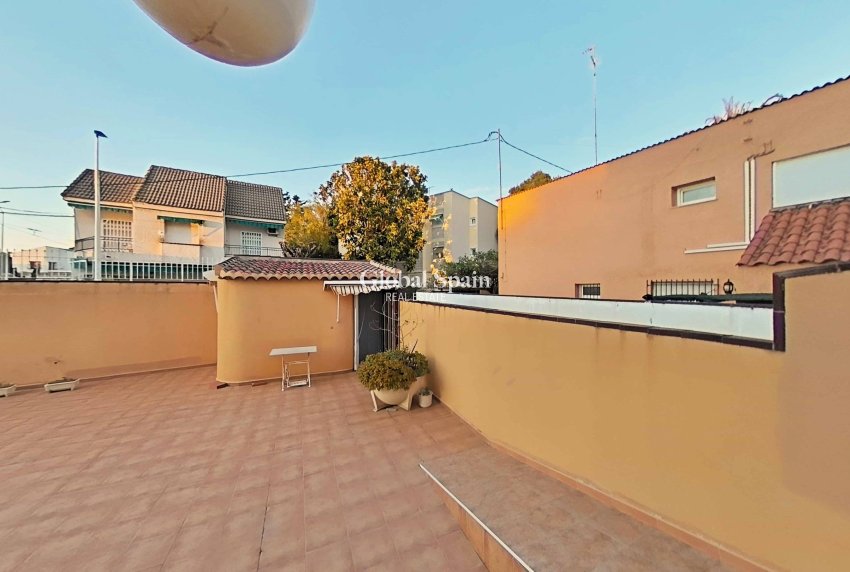 Wederverkoop - APPARTEMENT -
SANTIAGO DE LA RIBERA - Playa De Santiago De La Ribera
