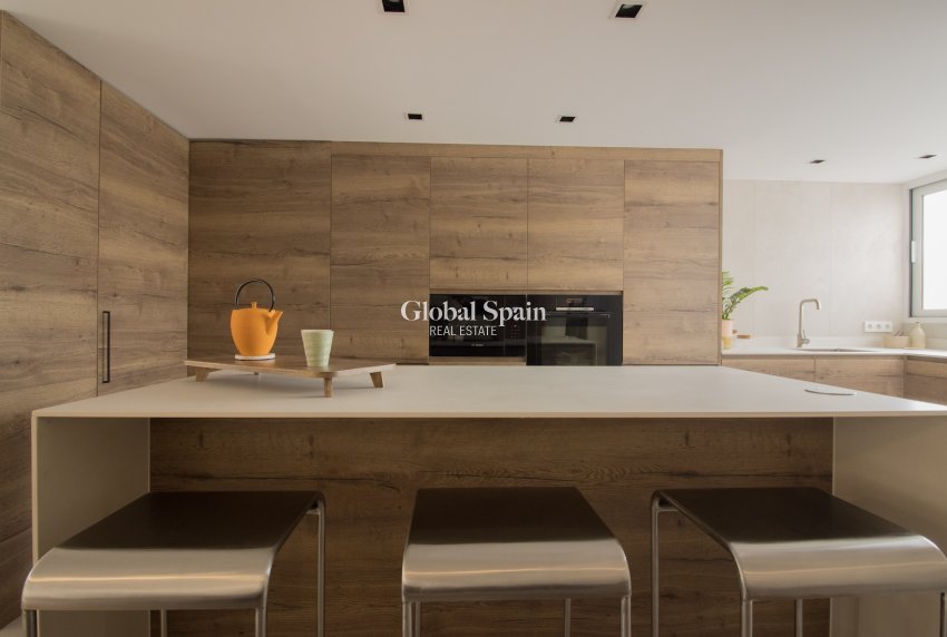 Wederverkoop - APPARTEMENT -
SON ESPANYOLET