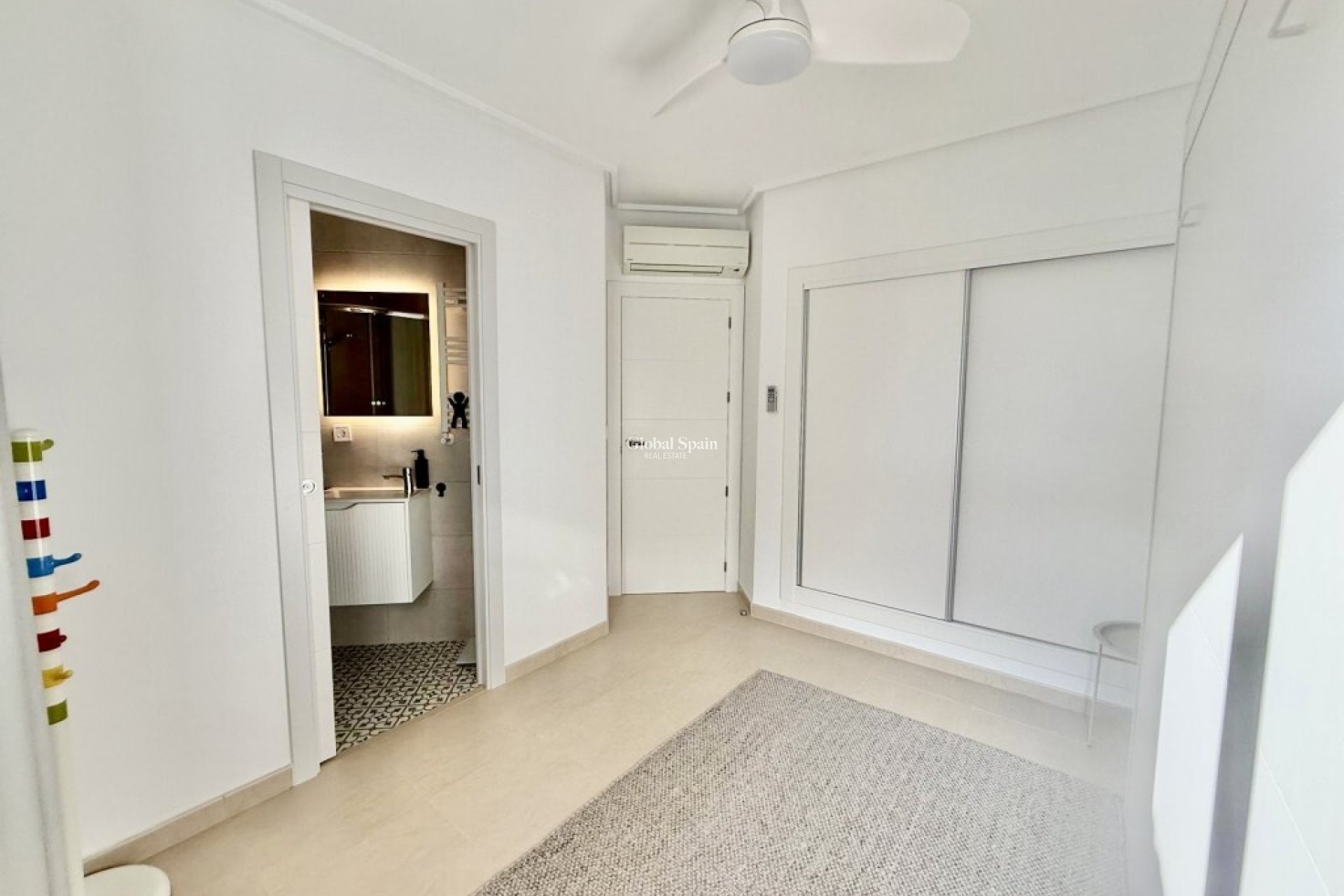 Wederverkoop - APPARTEMENT -
SUCINA - Inland