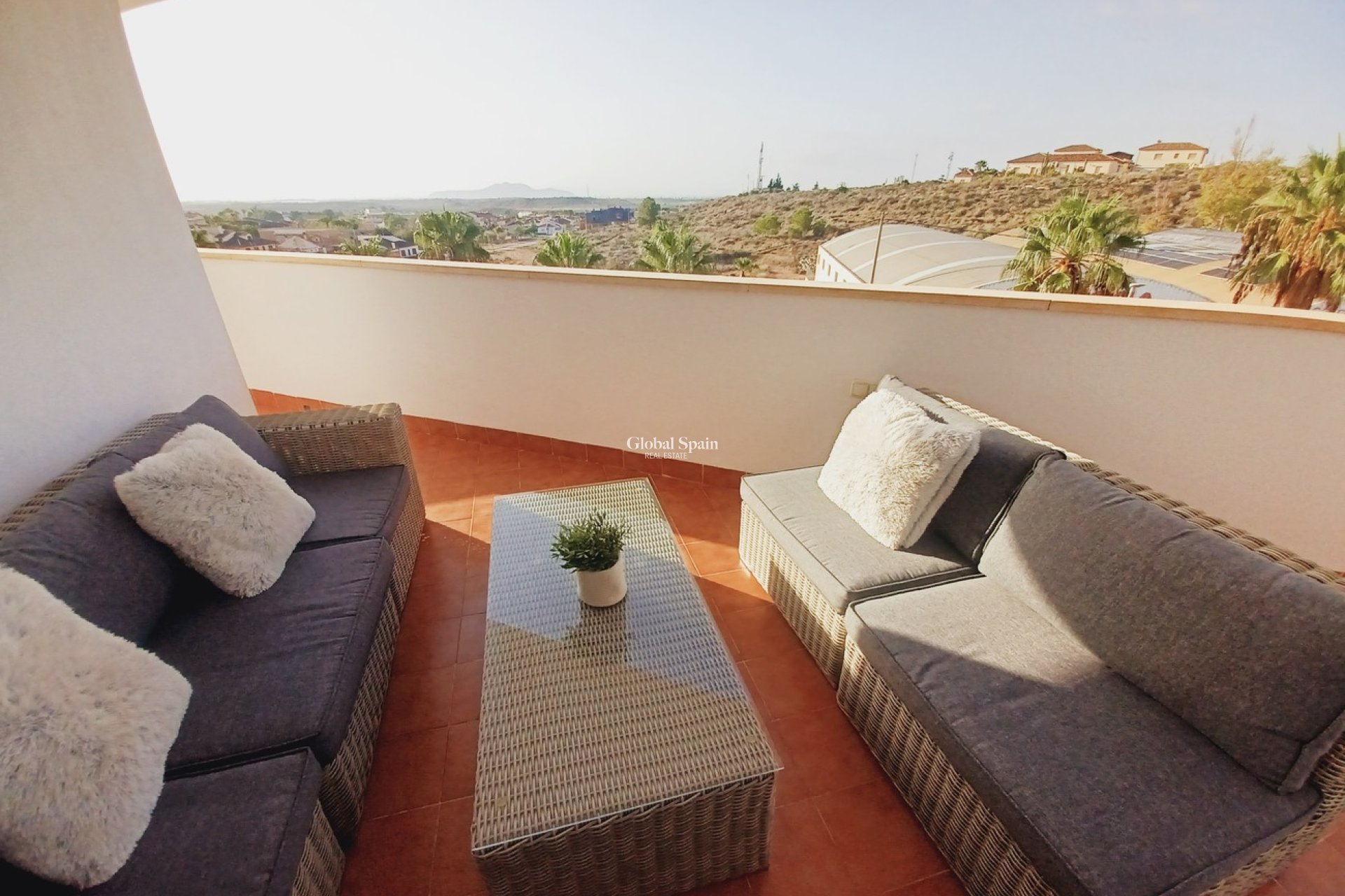 Wederverkoop - APPARTEMENT -
SUCINA - Inland