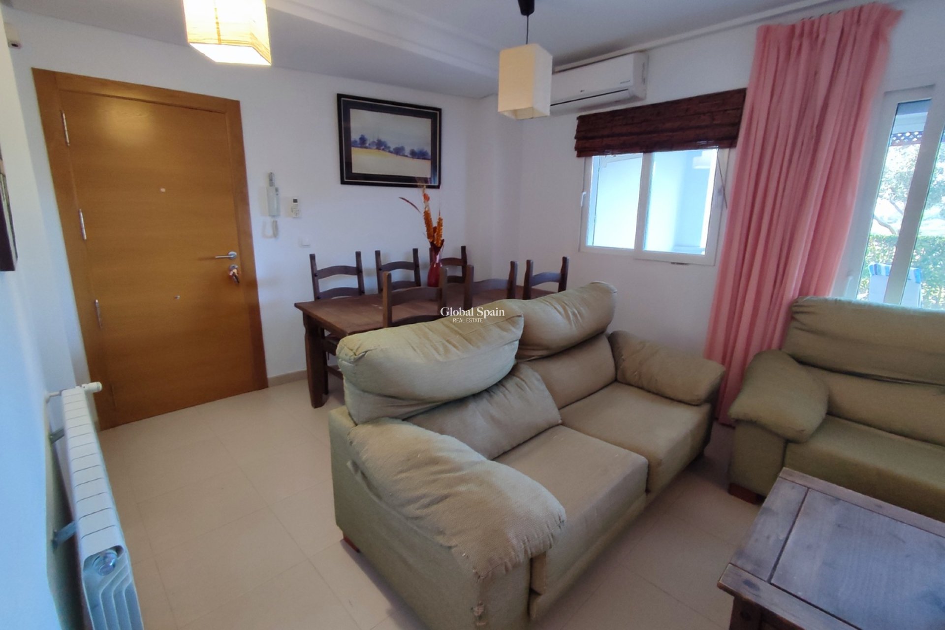 Wederverkoop - APPARTEMENT -
SUCINA - Inland