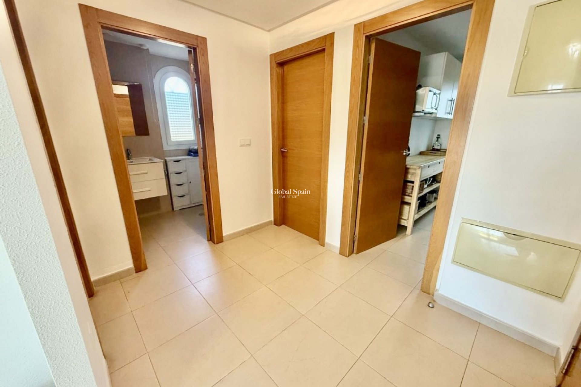 Wederverkoop - APPARTEMENT -
SUCINA - Inland