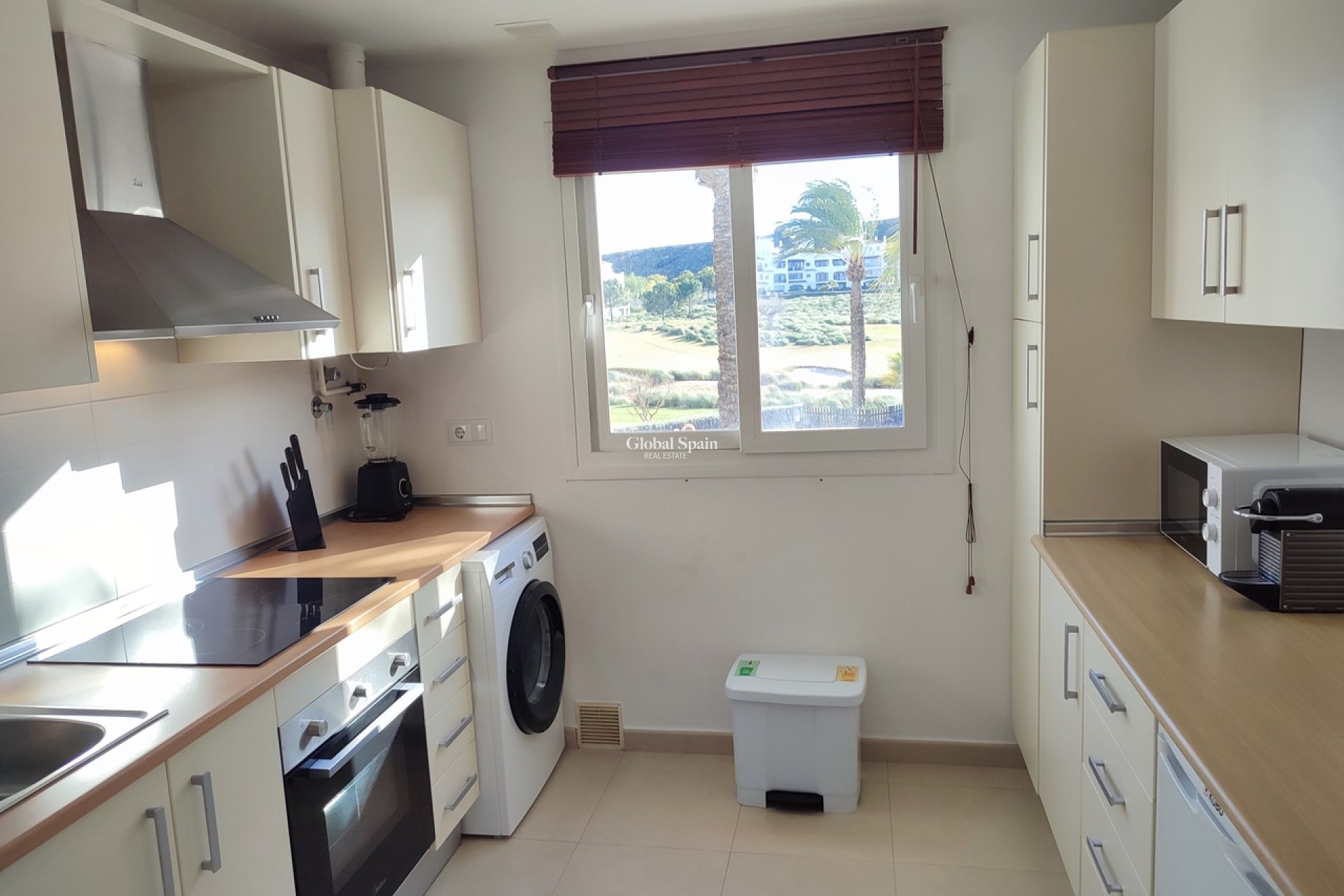 Wederverkoop - APPARTEMENT -
SUCINA - Inland