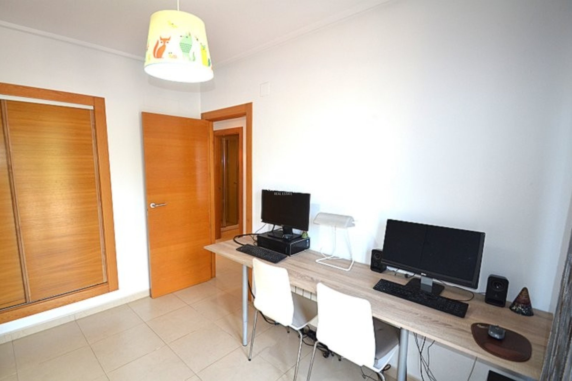 Wederverkoop - APPARTEMENT -
SUCINA - Inland