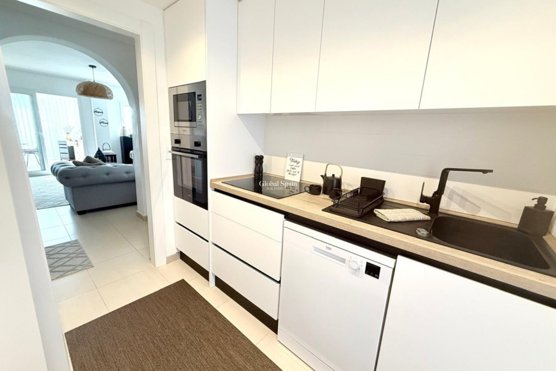 Wederverkoop - APPARTEMENT -
SUCINA - Inland