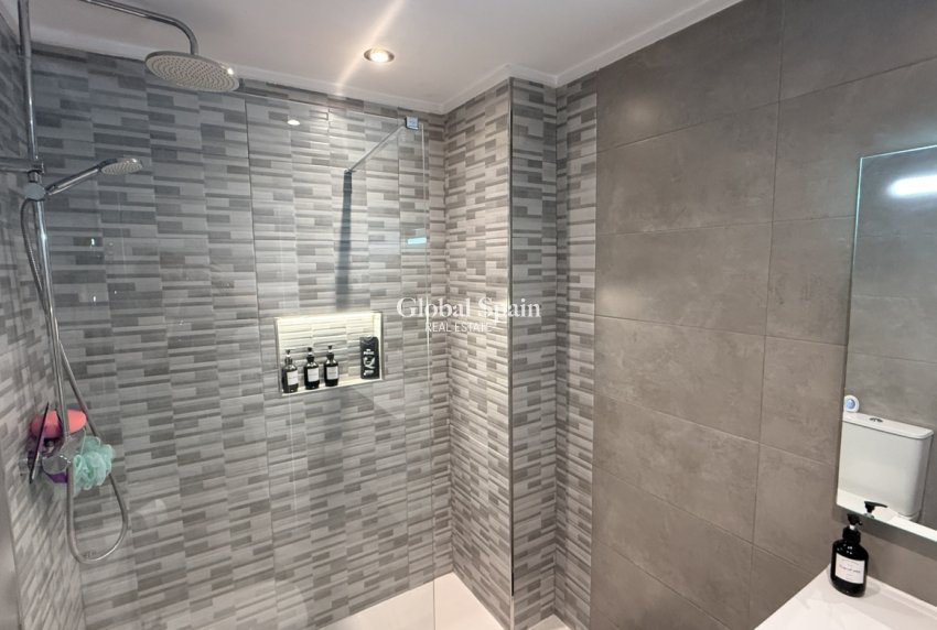 Wederverkoop - APPARTEMENT -
SUCINA - Inland