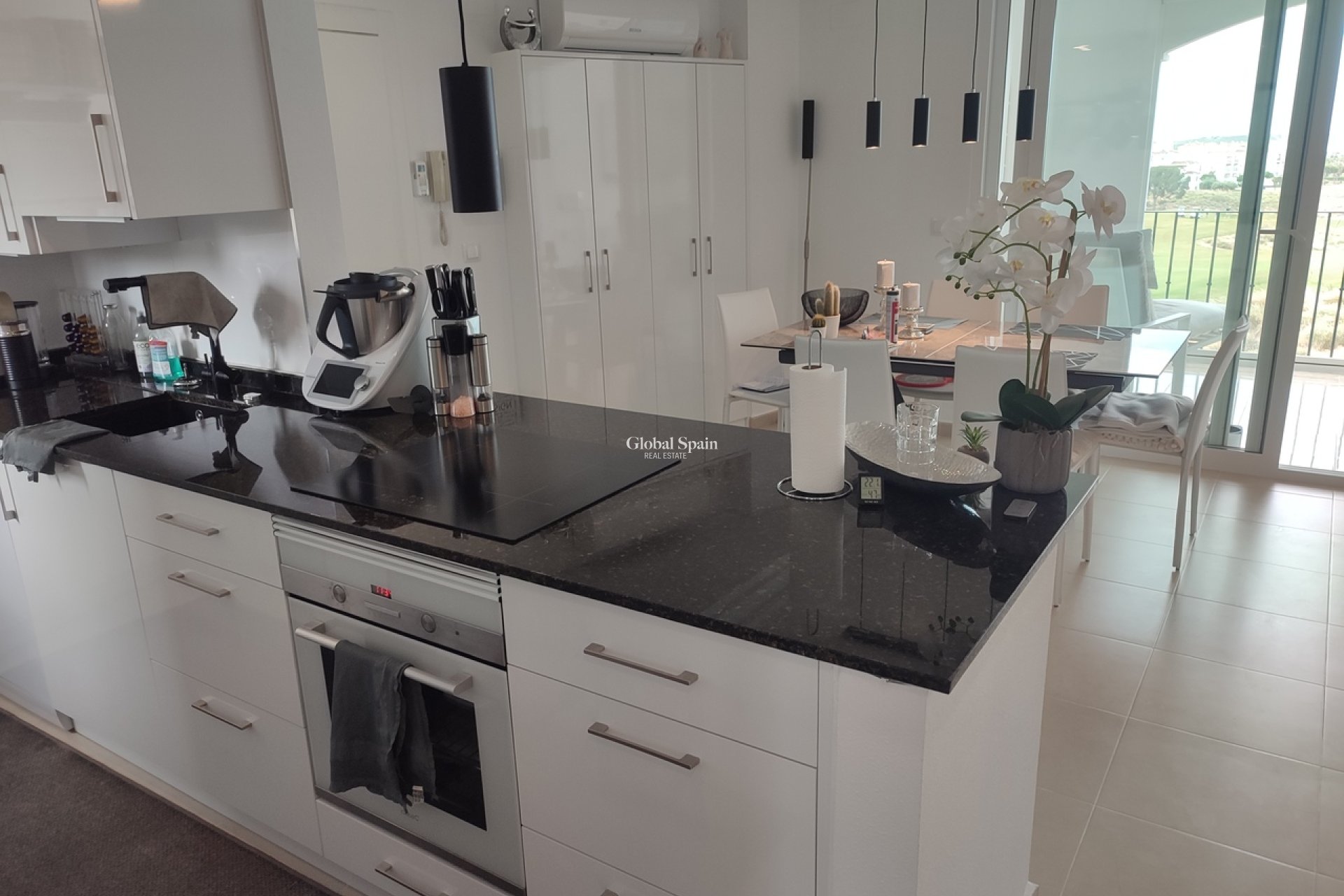 Wederverkoop - APPARTEMENT -
SUCINA - Inland