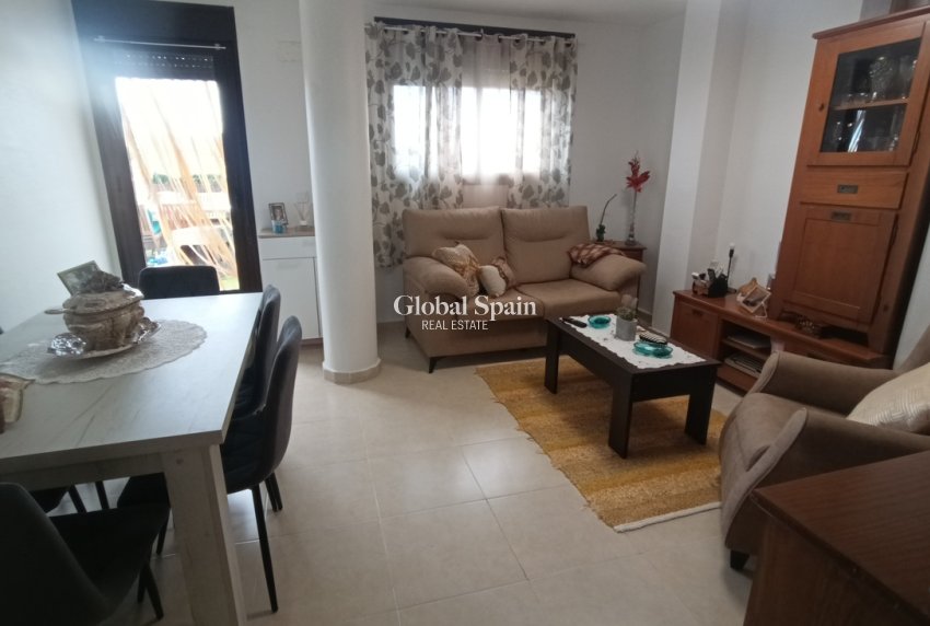 Wederverkoop - APPARTEMENT -
SUCINA - Inland