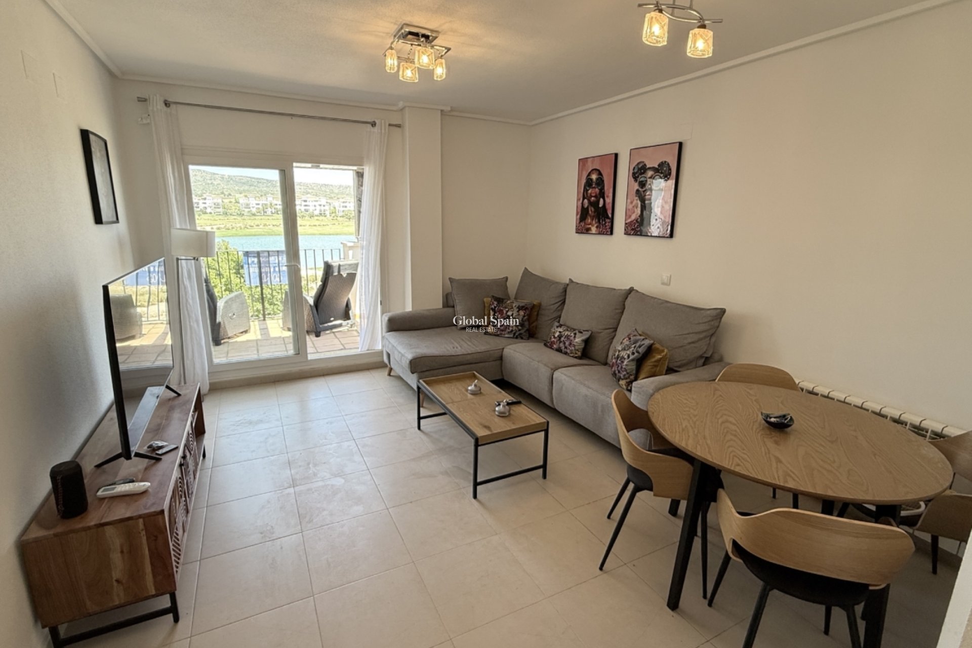 Wederverkoop - APPARTEMENT -
SUCINA - Inland