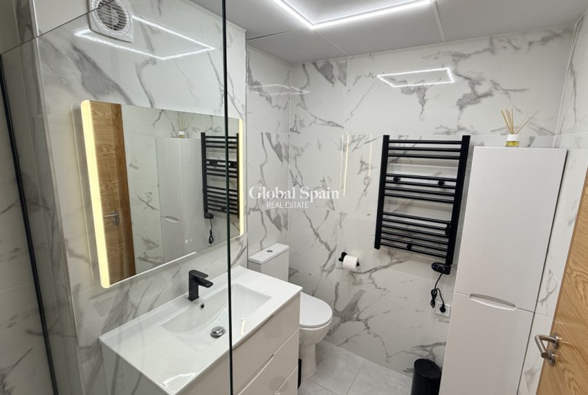 Wederverkoop - APPARTEMENT -
SUCINA - Inland