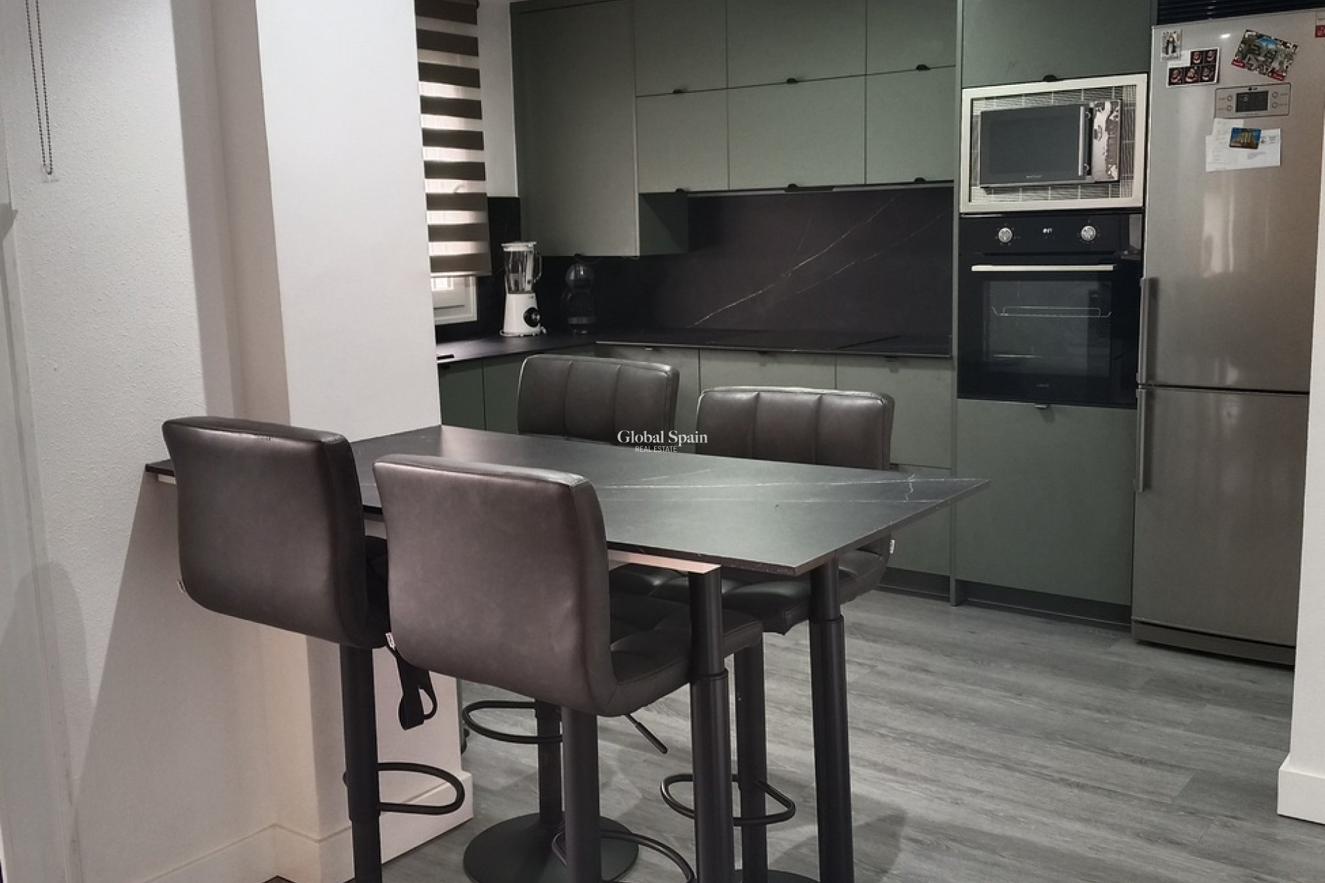 Wederverkoop - APPARTEMENT -
SUCINA - Inland