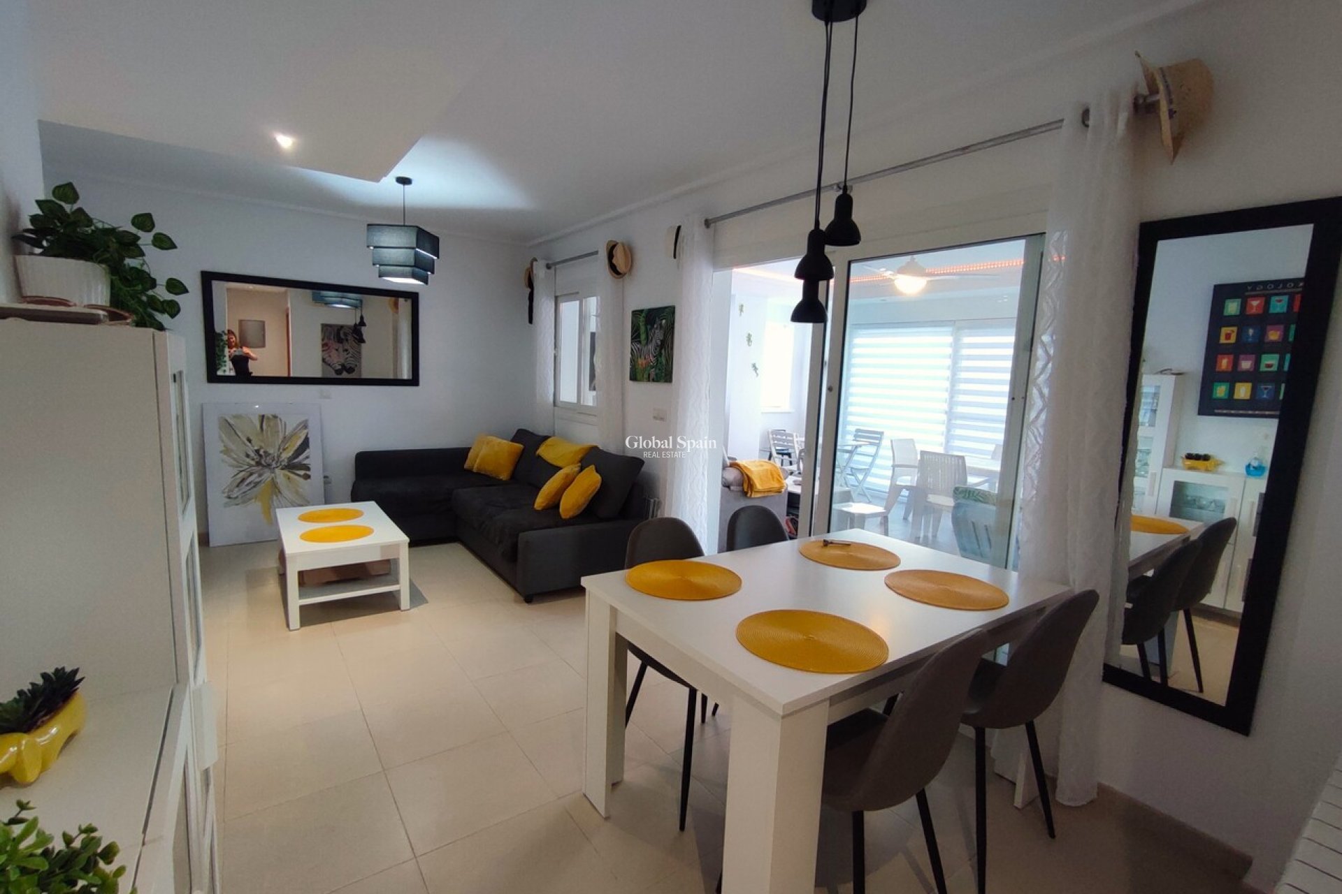 Wederverkoop - APPARTEMENT -
SUCINA - Inland