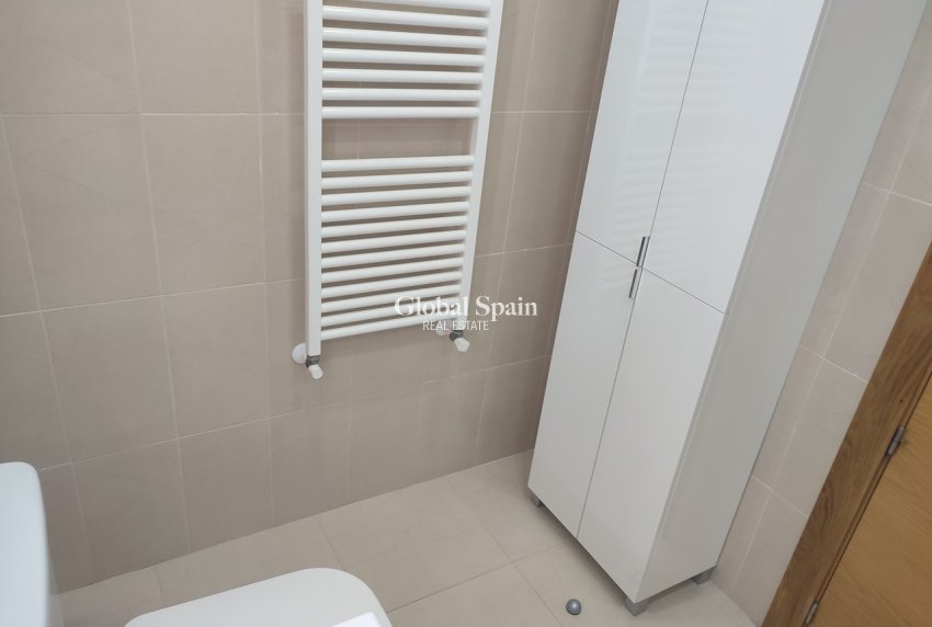 Wederverkoop - APPARTEMENT -
SUCINA - Inland