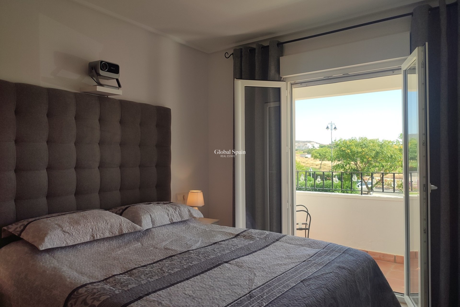 Wederverkoop - APPARTEMENT -
SUCINA - Inland