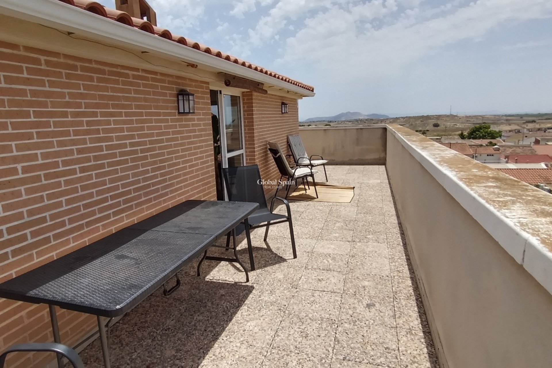 Wederverkoop - APPARTEMENT -
SUCINA - Inland
