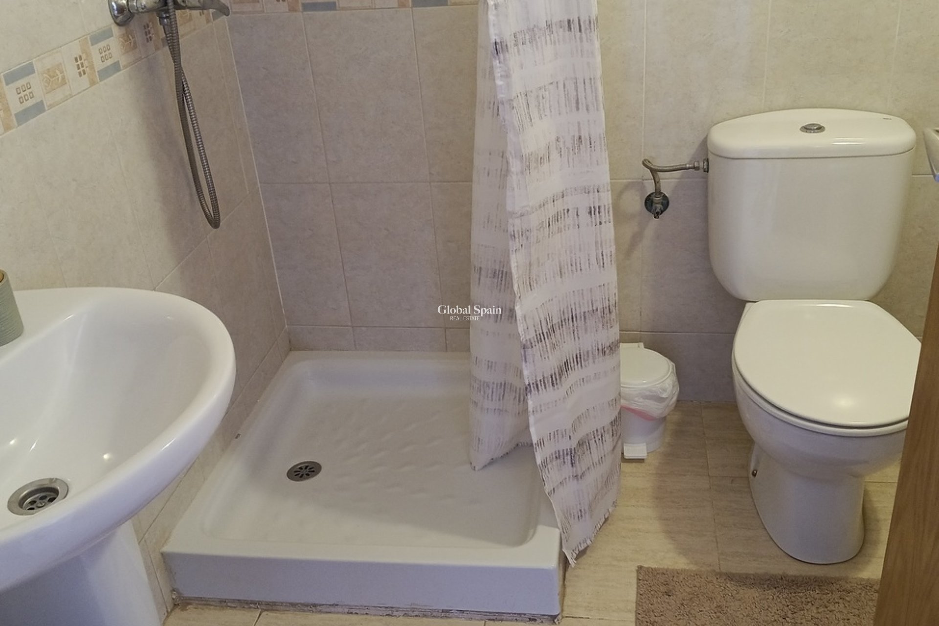 Wederverkoop - APPARTEMENT -
SUCINA - Inland