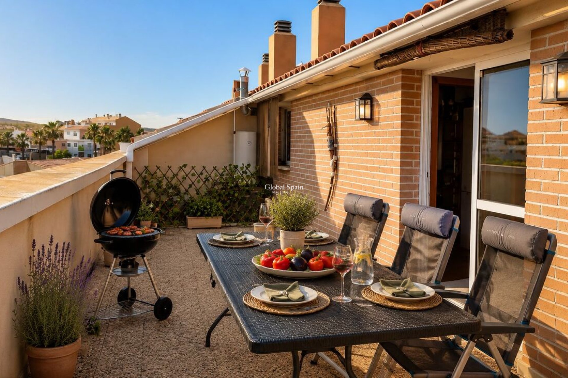 Wederverkoop - APPARTEMENT -
SUCINA - Inland