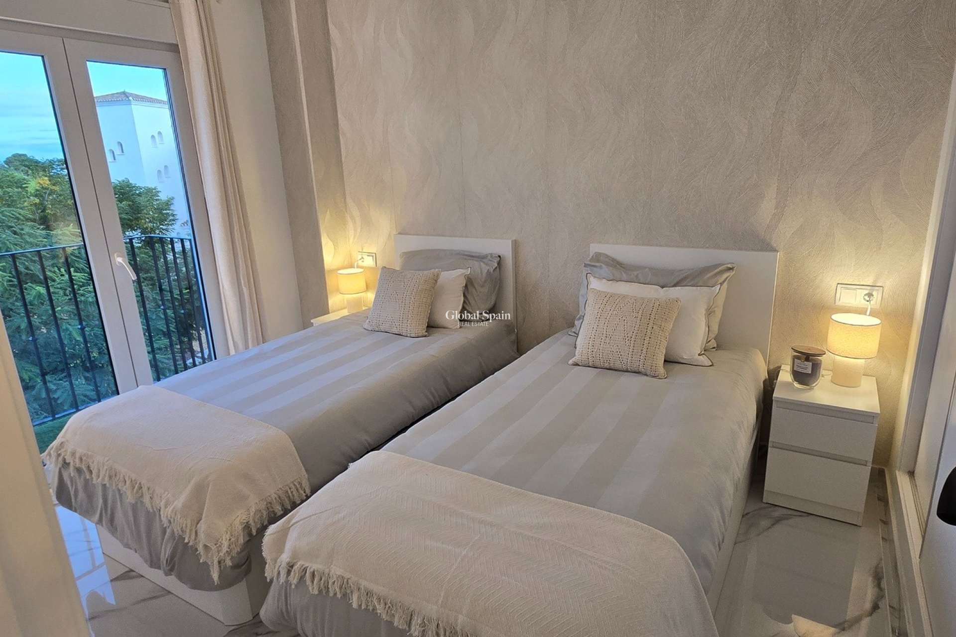 Wederverkoop - APPARTEMENT -
SUCINA - Sucina