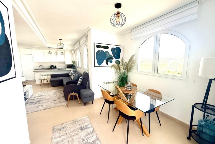 Wederverkoop - APPARTEMENT -
SUCINA - Sucina