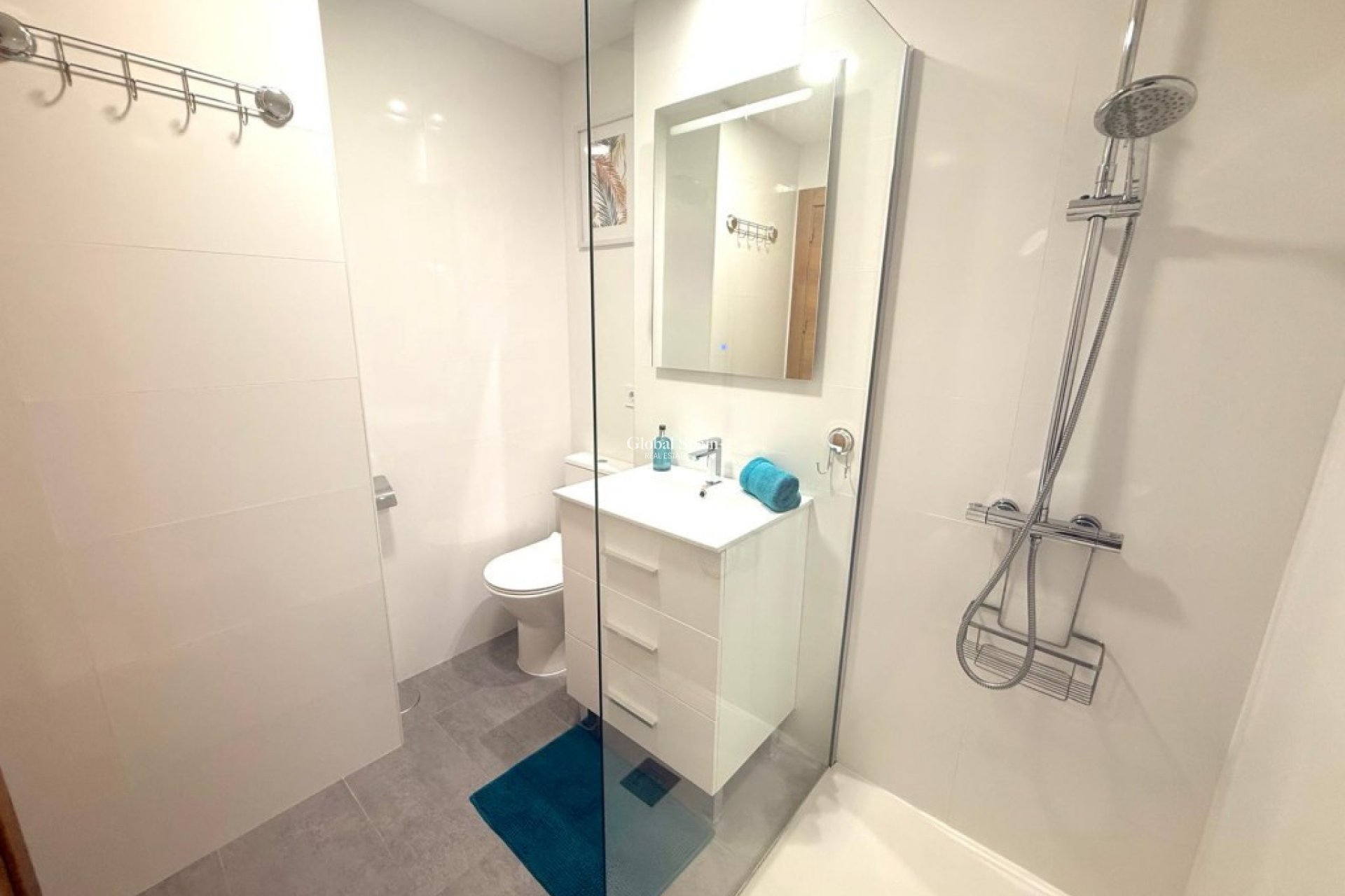 Wederverkoop - APPARTEMENT -
SUCINA - Sucina
