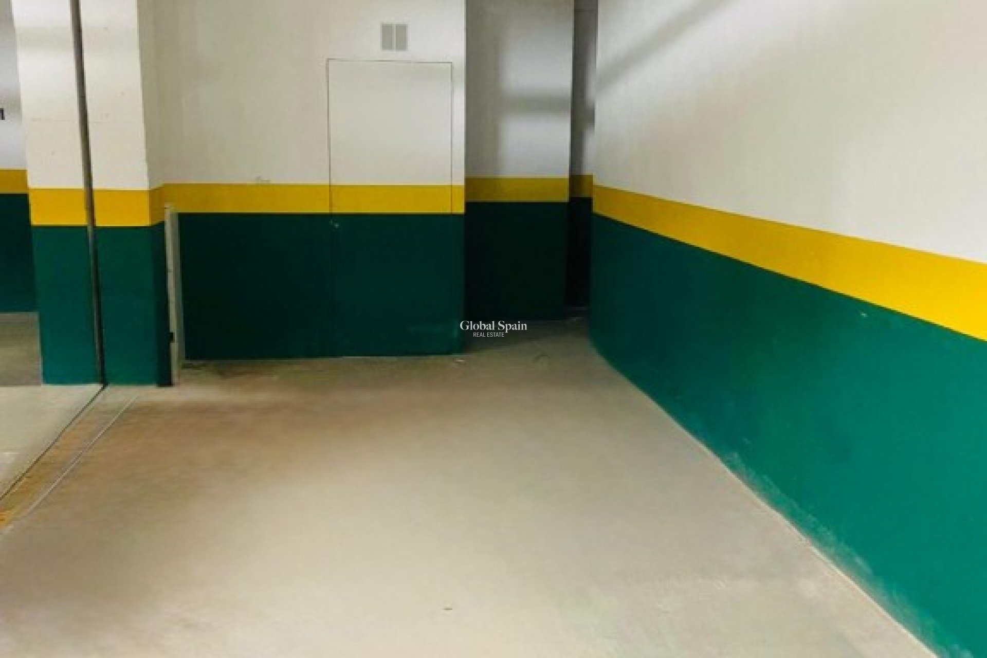 Wederverkoop - APPARTEMENT -
SUCINA - Sucina