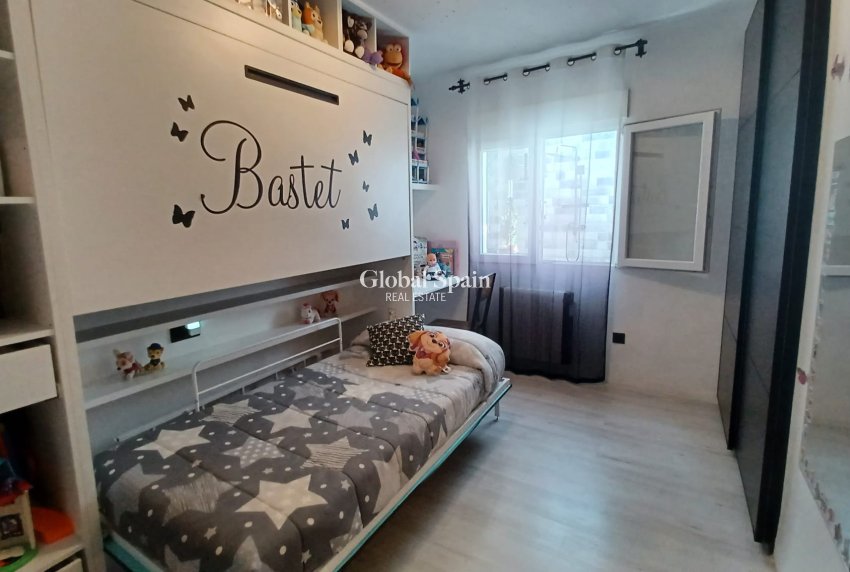 Wederverkoop - Appartement -
TORRE DE LA HORADADA - Costa Blanca Sur