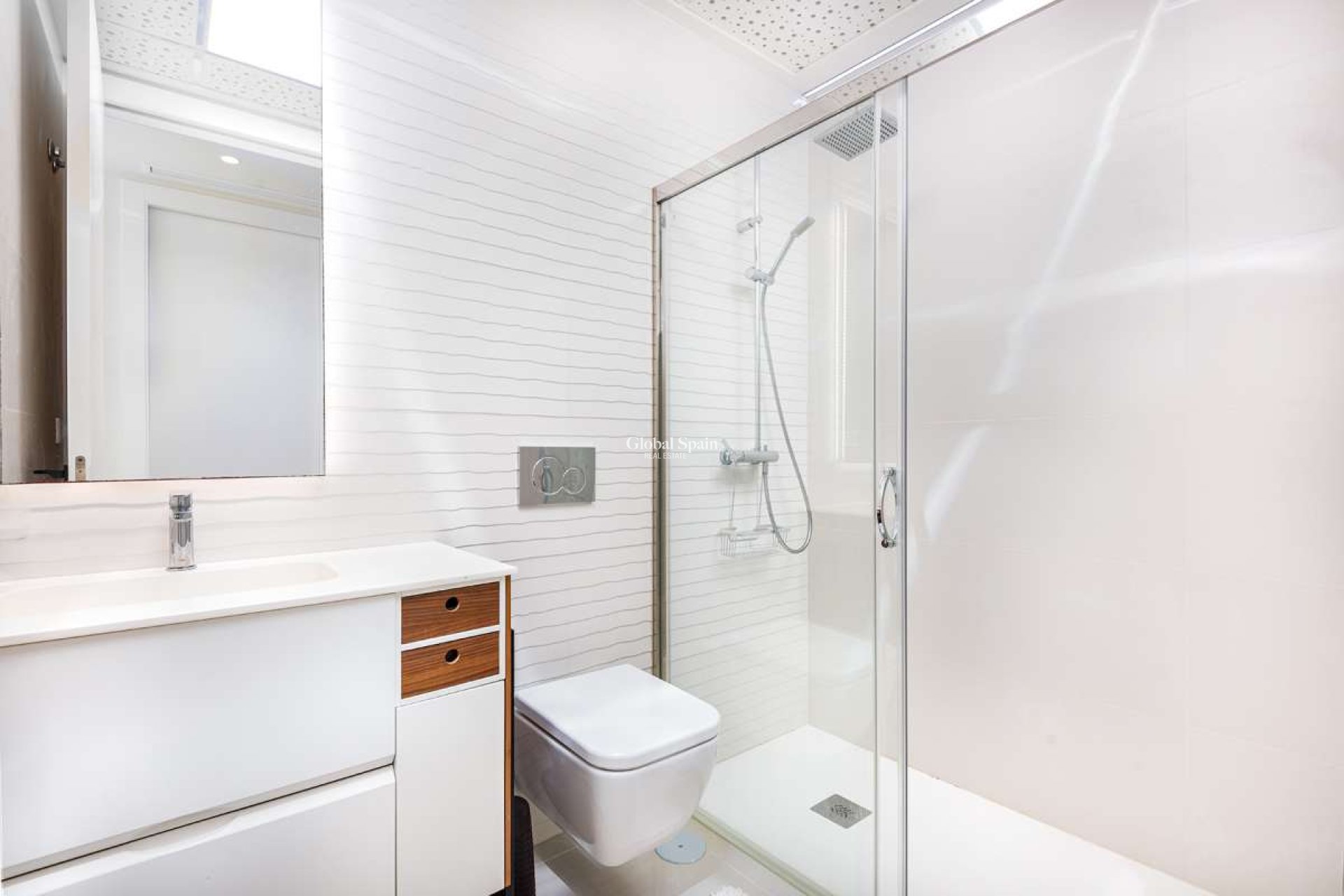 Wederverkoop - APPARTEMENT -
TORRE DE LA HORADADA - Costa Blanca