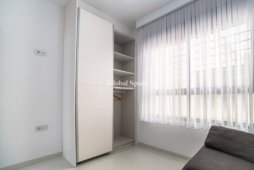 Wederverkoop - Appartement -
TORRE DE LA HORADADA - TORRE DE LA HORARADA