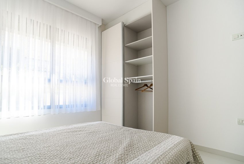 Wederverkoop - Appartement -
TORRE DE LA HORADADA - TORRE DE LA HORARADA