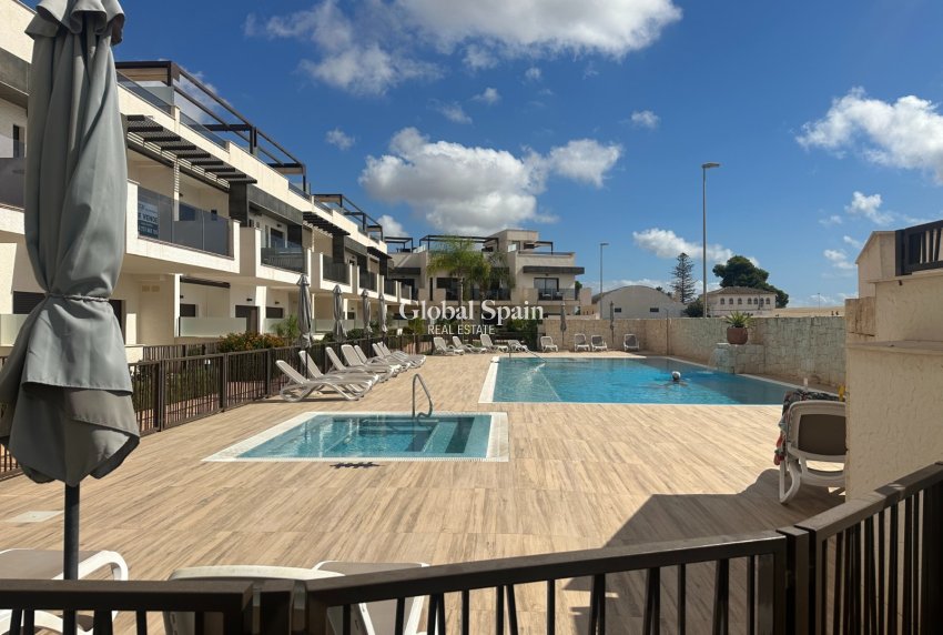 Wederverkoop - Appartement -
TORRE PACHECO - Dolores De Pacheco