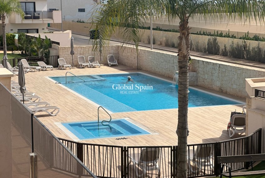 Wederverkoop - Appartement -
TORRE PACHECO - Dolores De Pacheco