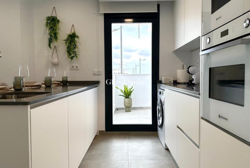 Wederverkoop - APPARTEMENT -
TORRE PACHECO - Inland