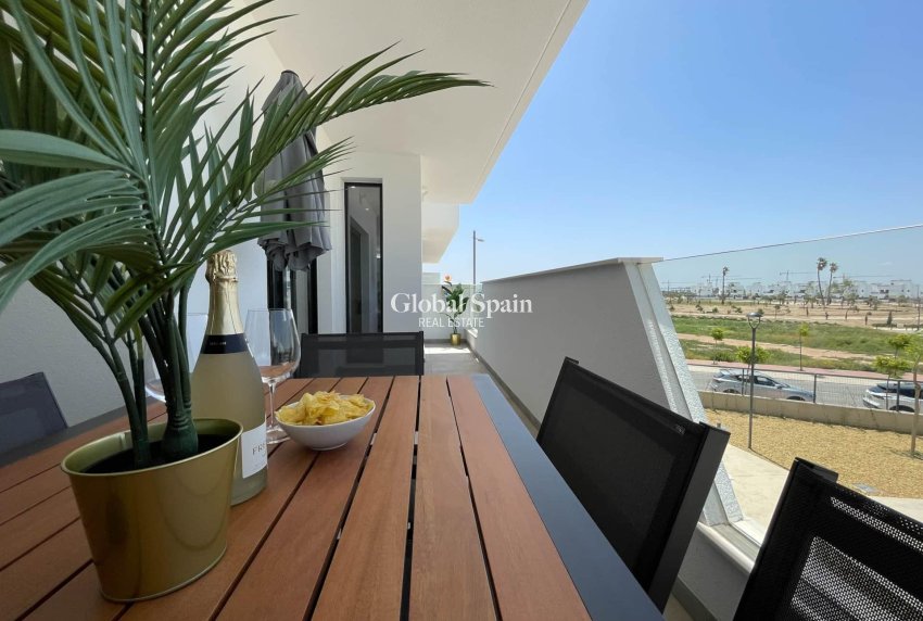 Wederverkoop - APPARTEMENT -
TORRE PACHECO - Santa Rosalia Lake And Life Resort