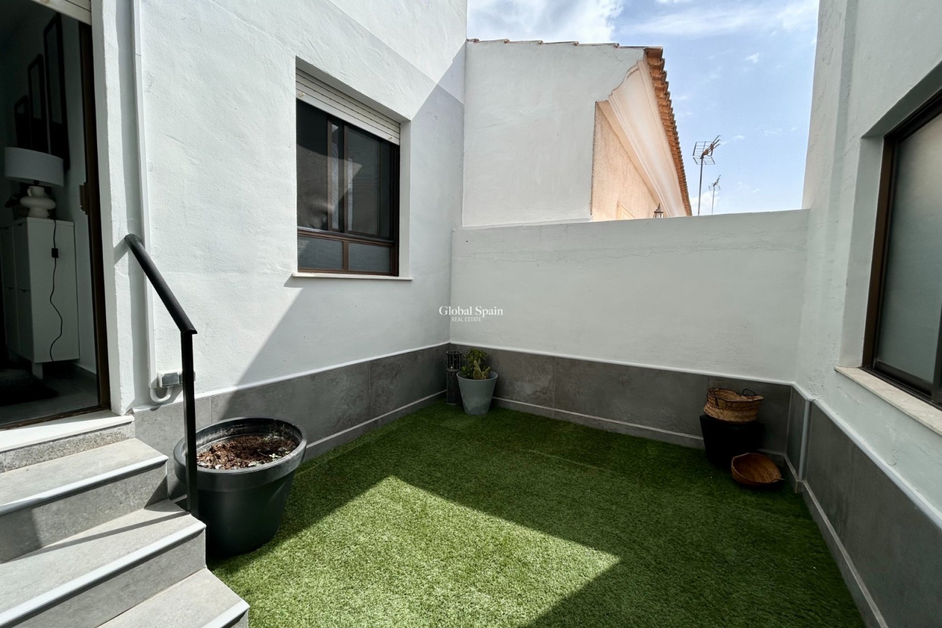 Wederverkoop - APPARTEMENT -
TORREMENDO - Costa Blanca