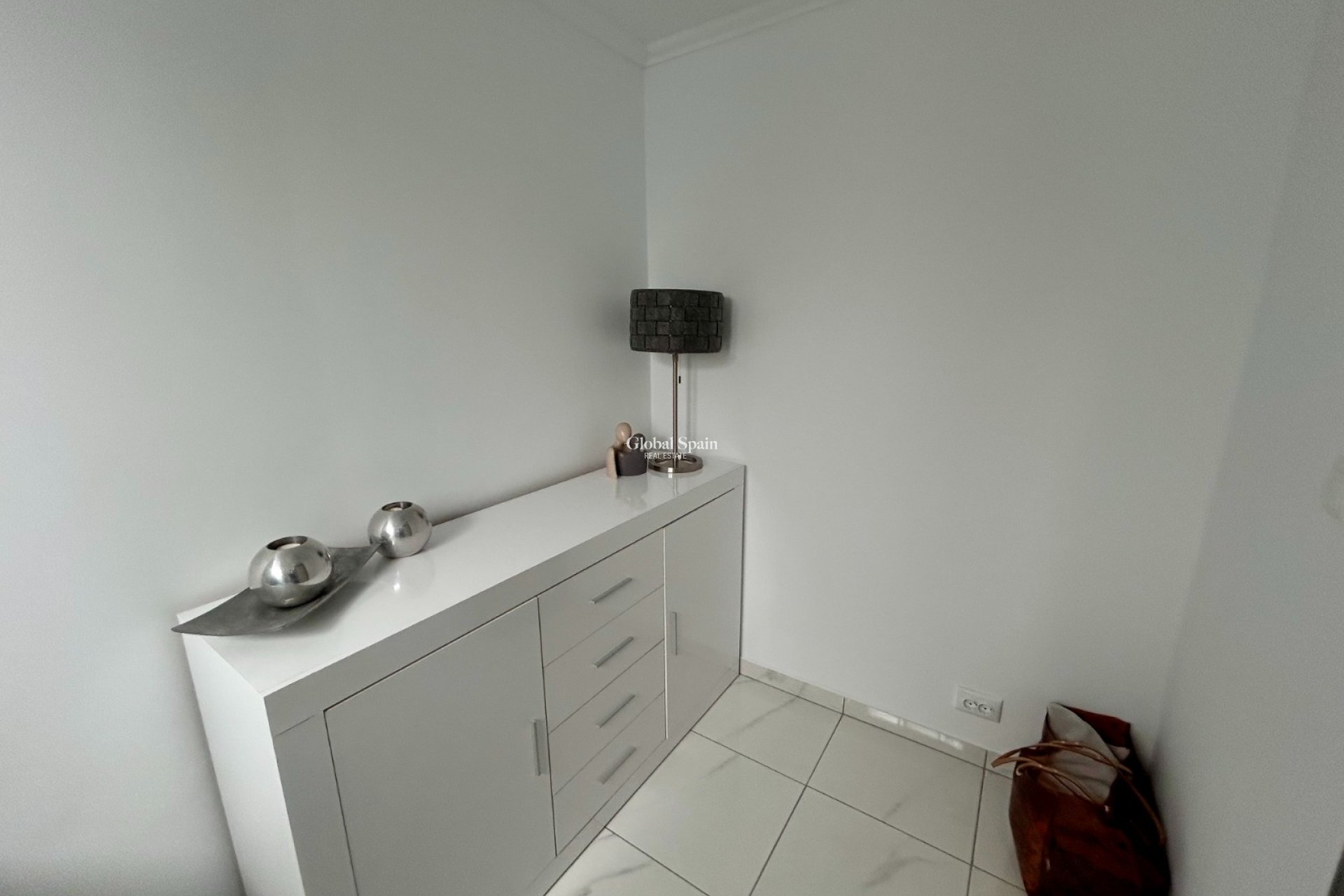 Wederverkoop - APPARTEMENT -
TORREMENDO - Costa Blanca