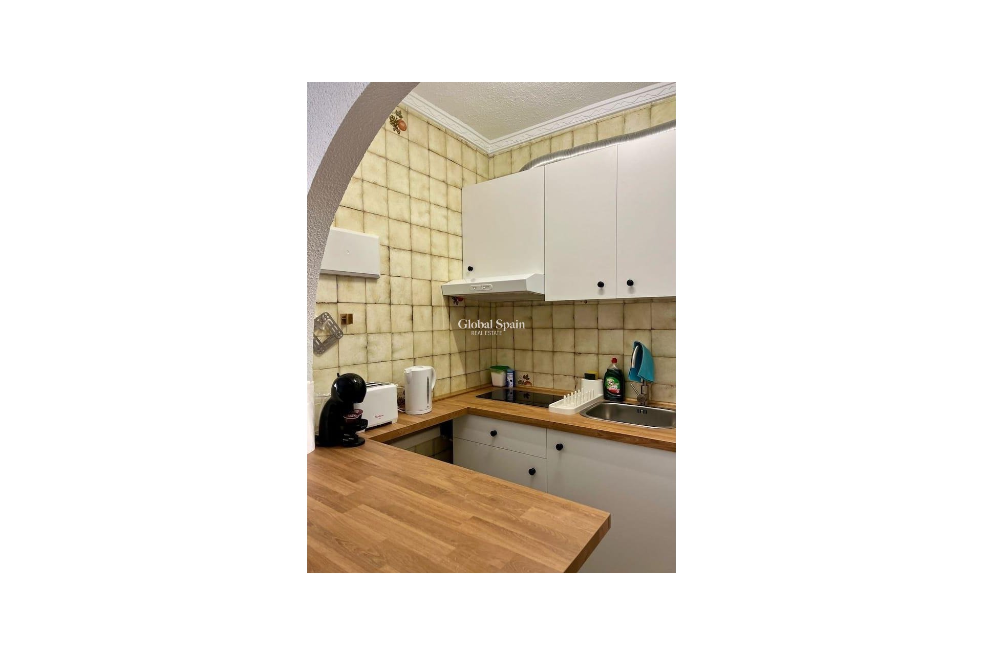 Wederverkoop - Appartement -
TORREVIEJA - Acequion