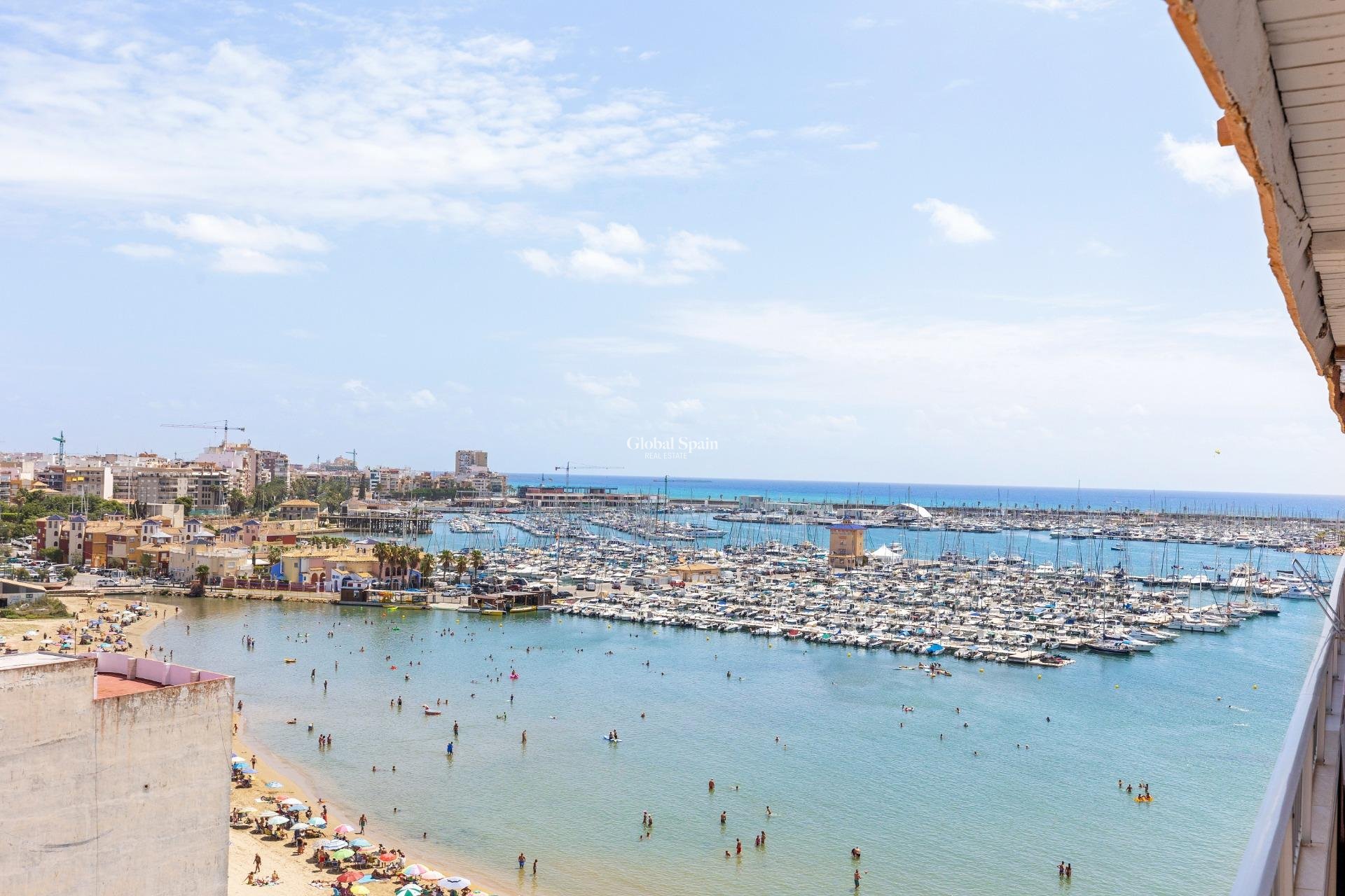 Wederverkoop - Appartement -
TORREVIEJA - Acequion