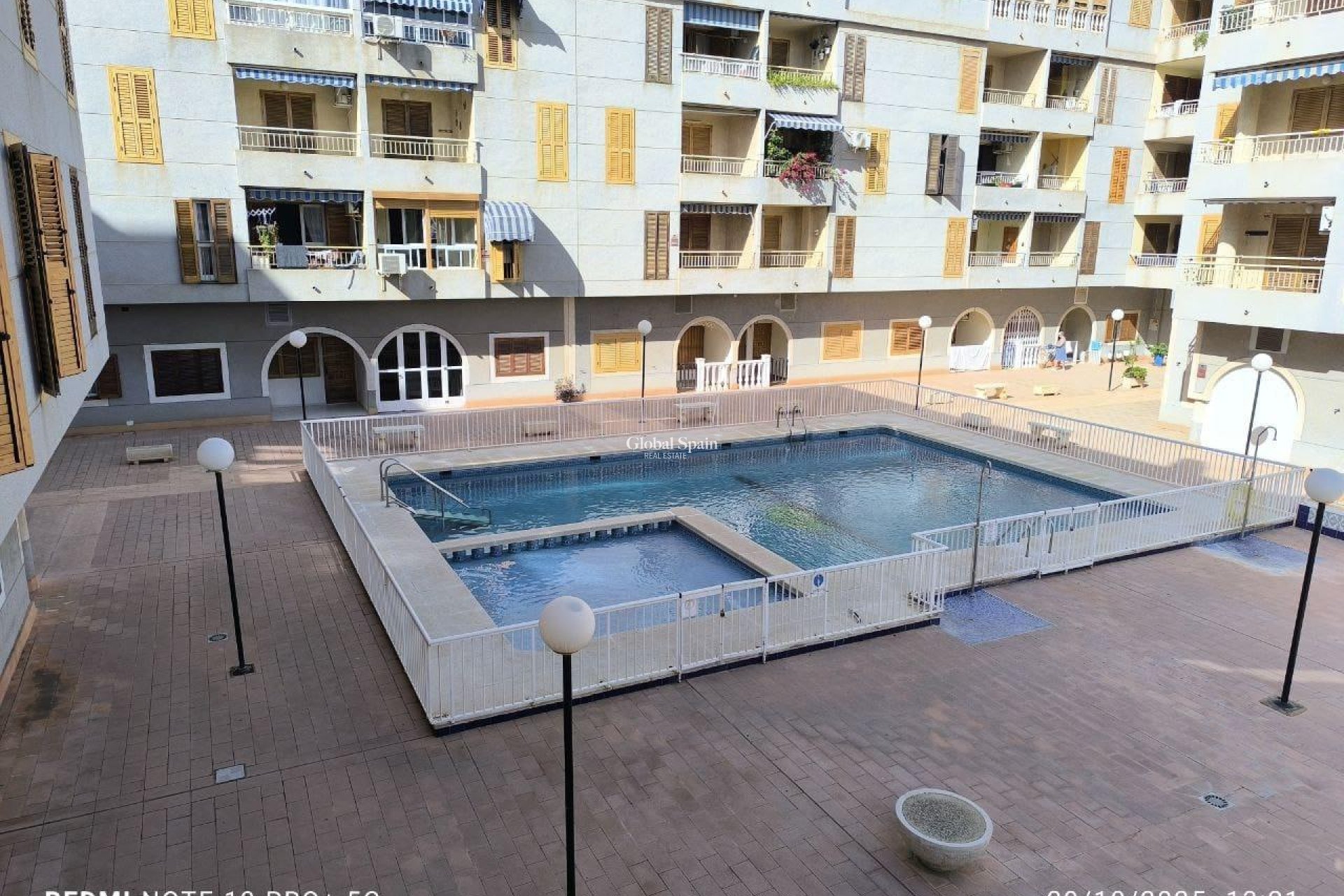 Wederverkoop - Appartement -
TORREVIEJA - Acequion
