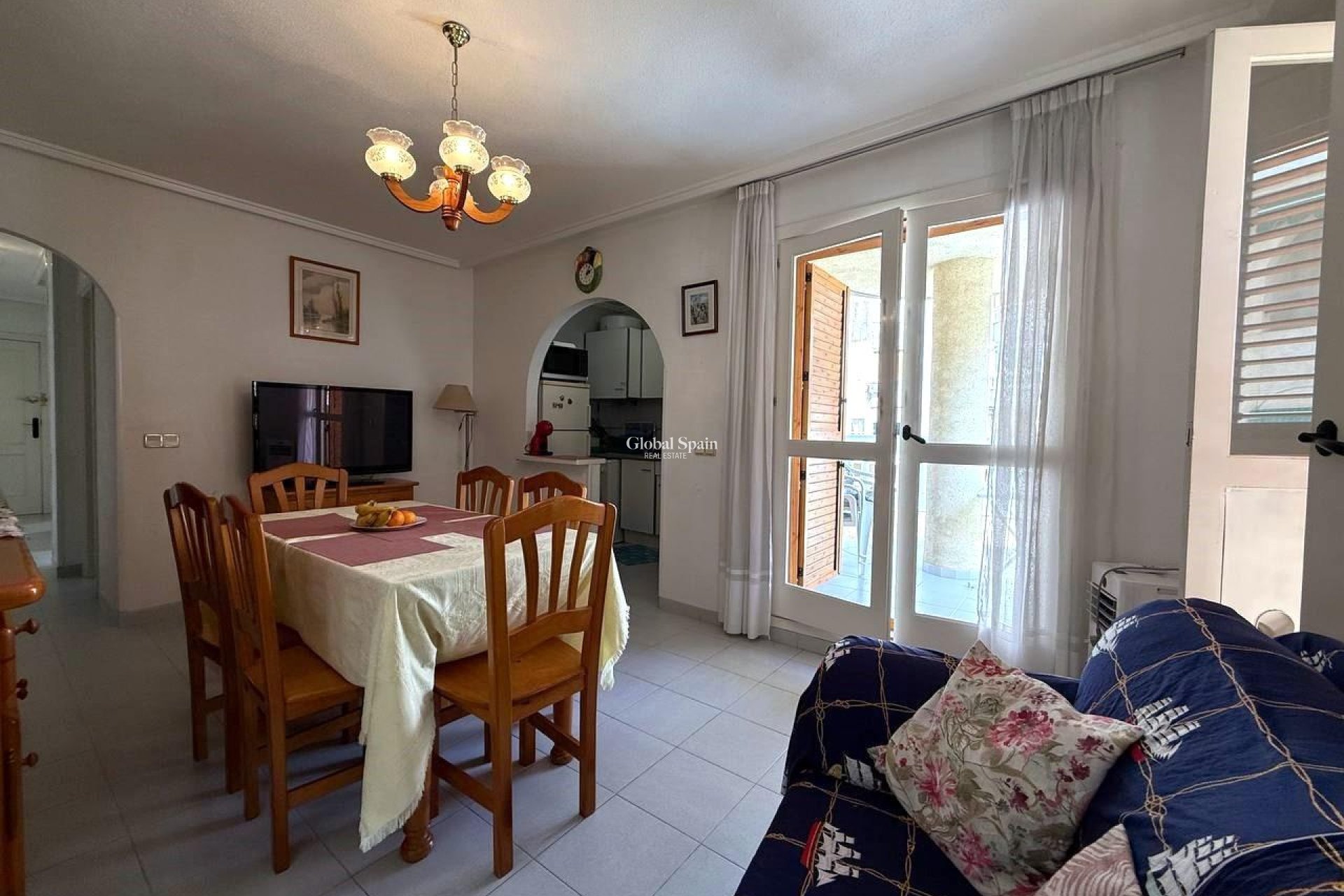 Wederverkoop - APPARTEMENT -
TORREVIEJA - Acequion