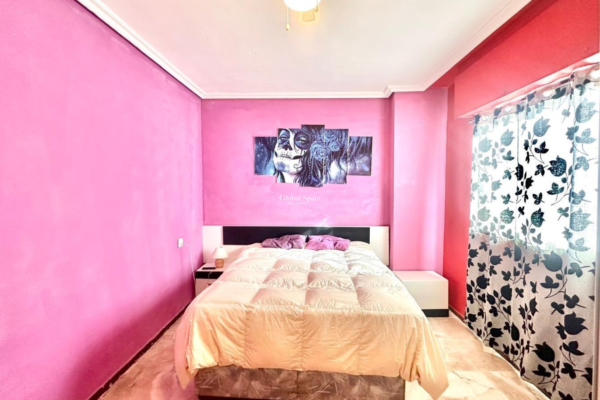 Wederverkoop - APPARTEMENT -
TORREVIEJA - Acequion