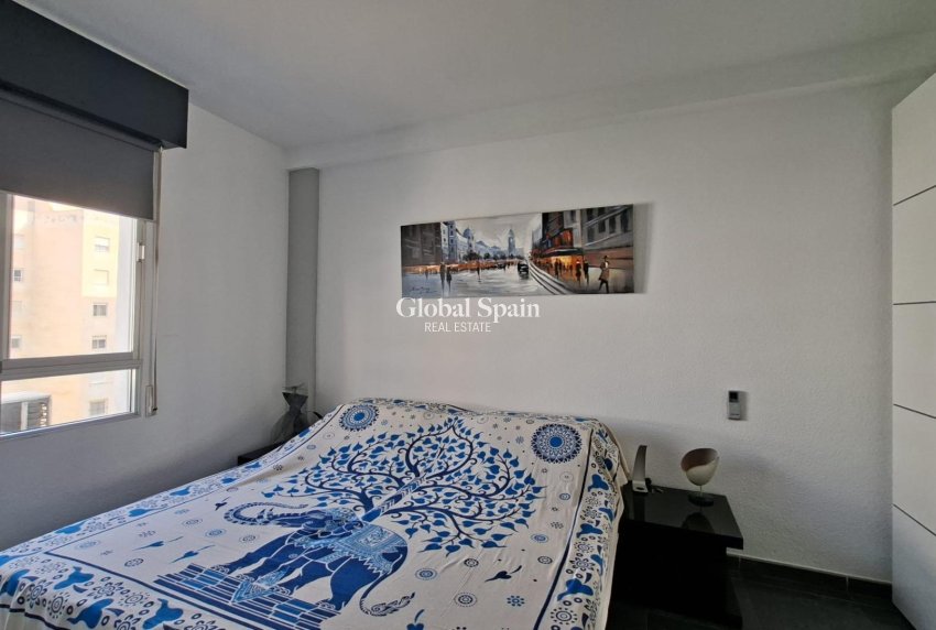 Wederverkoop - APPARTEMENT -
TORREVIEJA - Acequion