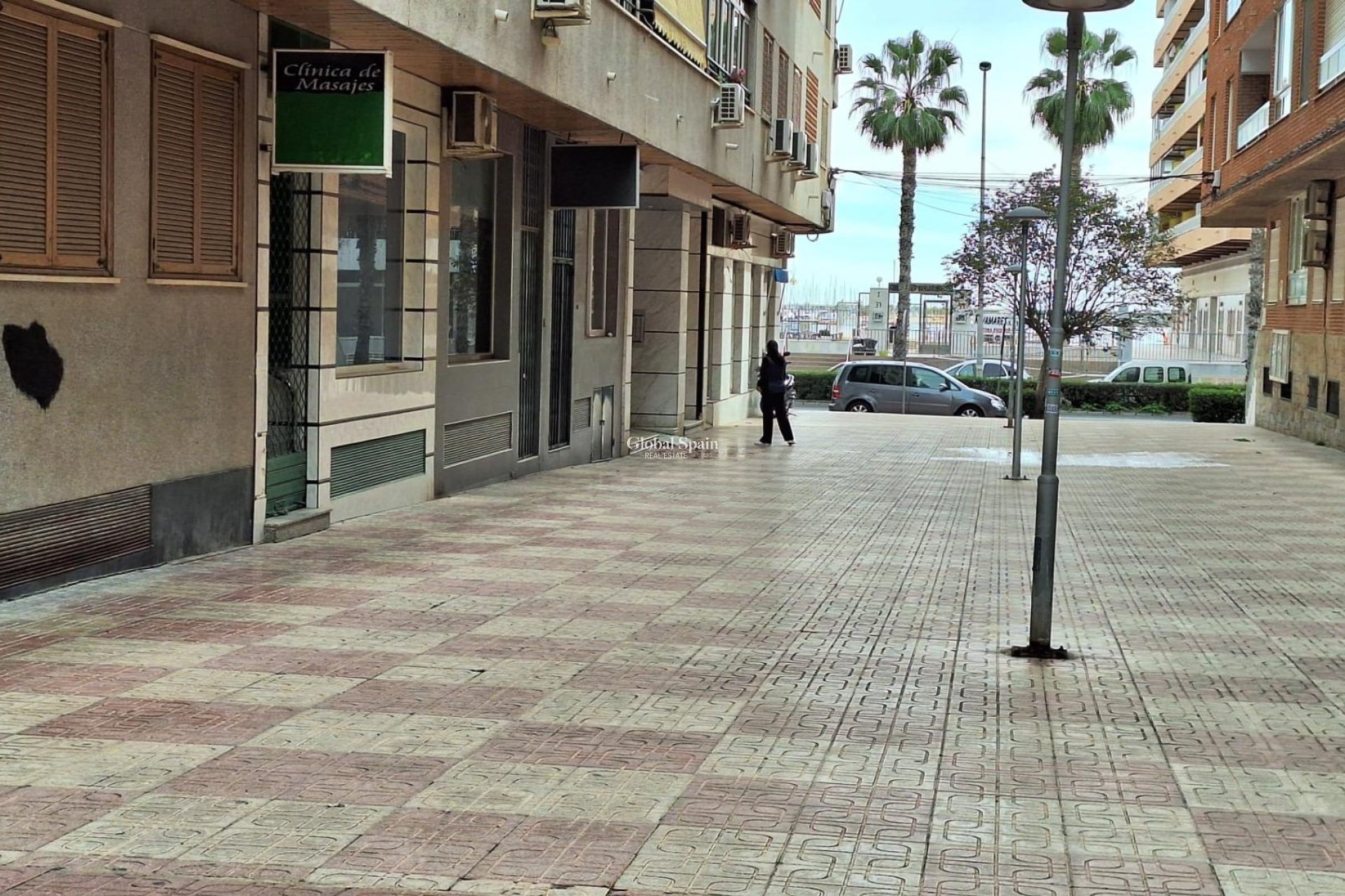Wederverkoop - APPARTEMENT -
TORREVIEJA - Acequion