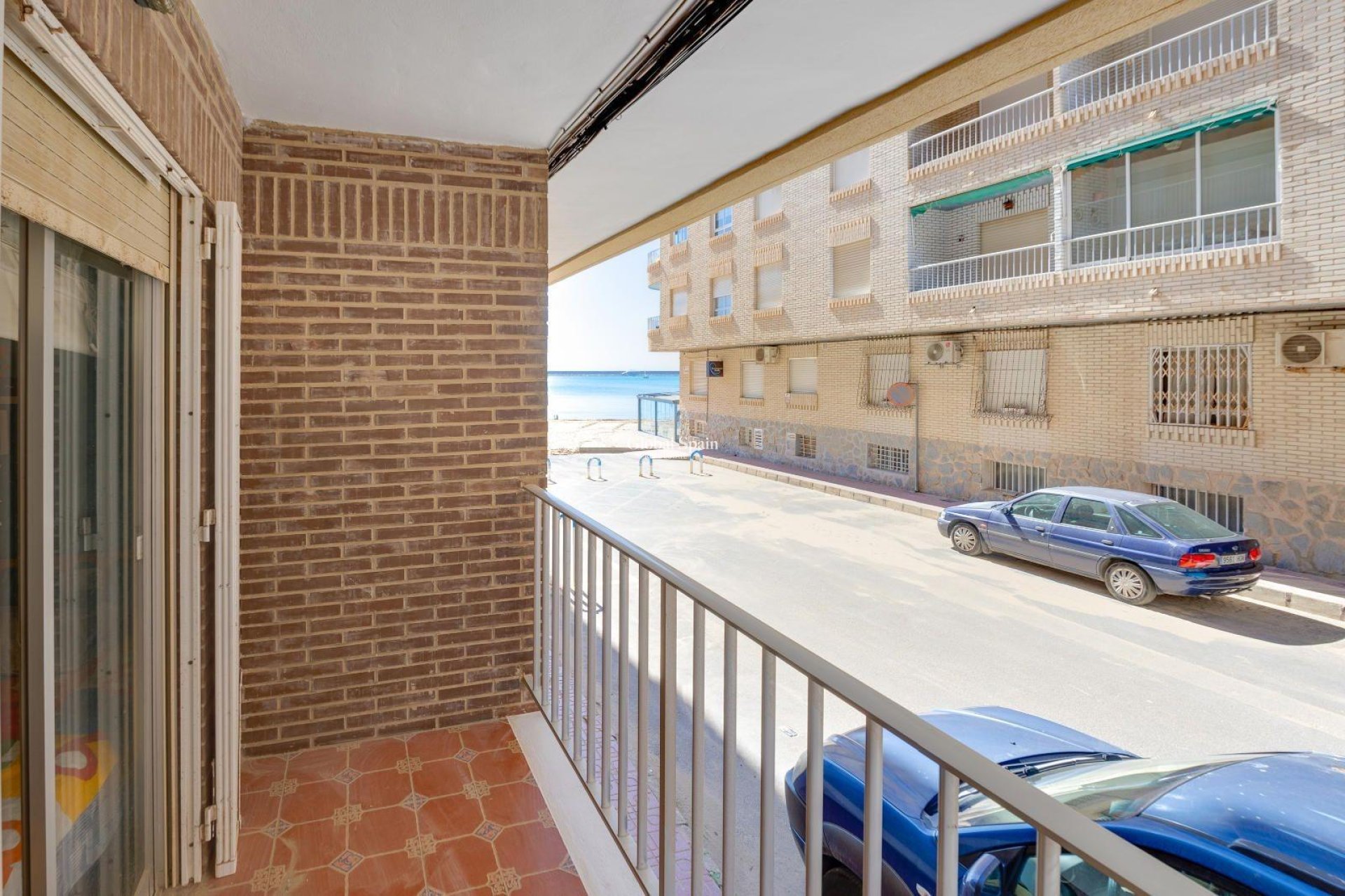Wederverkoop - APPARTEMENT -
TORREVIEJA - Acequion