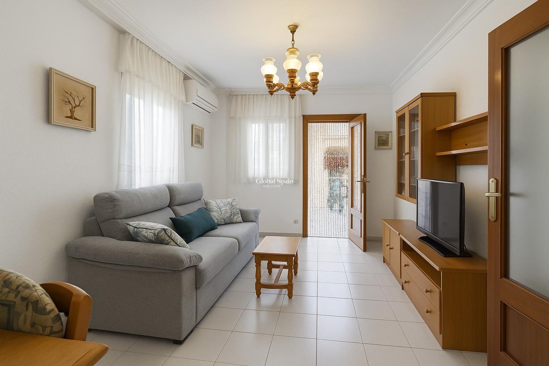 Wederverkoop - APPARTEMENT -
TORREVIEJA - Acequion